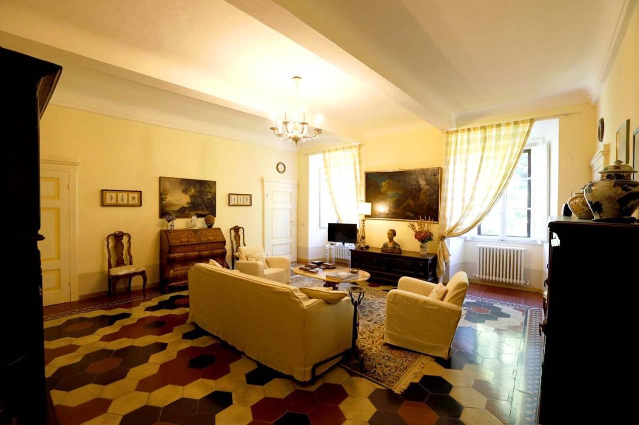 Villa La Strega Siena Exterior foto